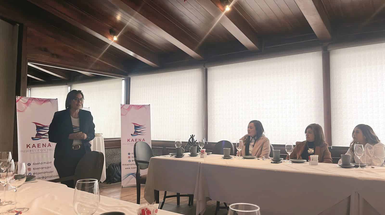 Presentan resultados del Premio KAENA 2022