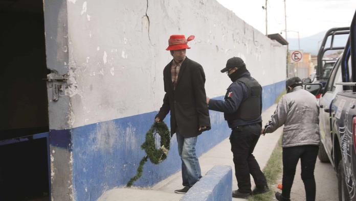 ‘Apañan’ adornos navideños 