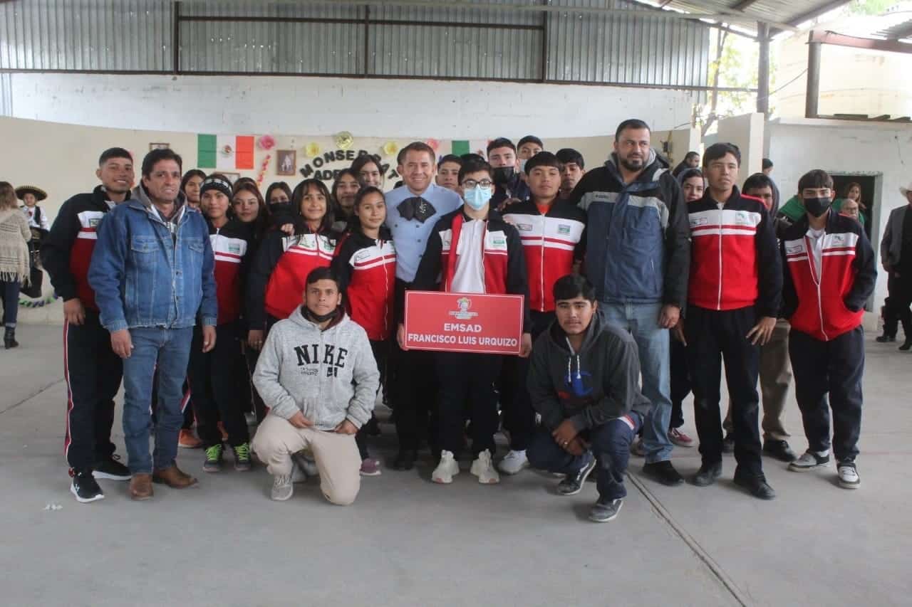 Celebra San Buena la Revolución Mexicana
