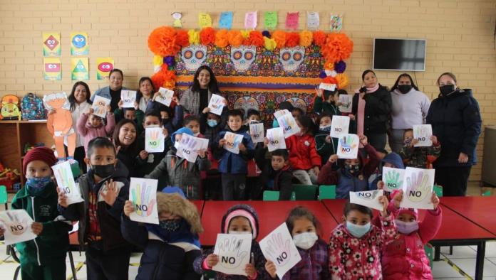 Enseñan a niños sus derechos