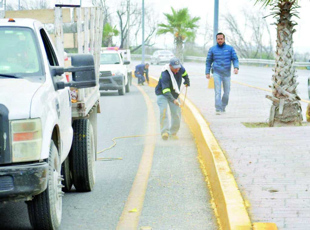 Dan mantenimiento al Bulevar H. Pape