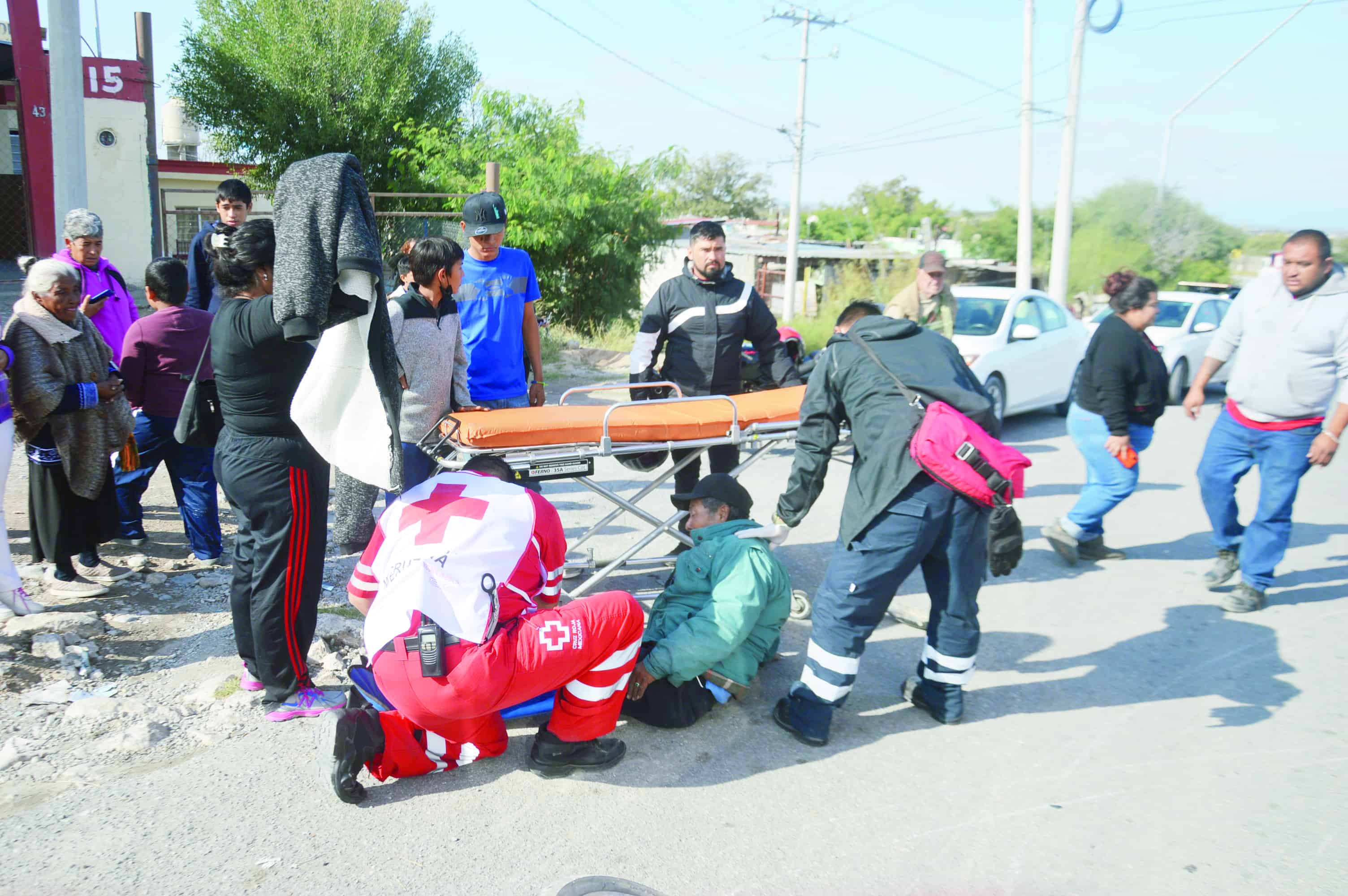 Se estampa en camioneta 