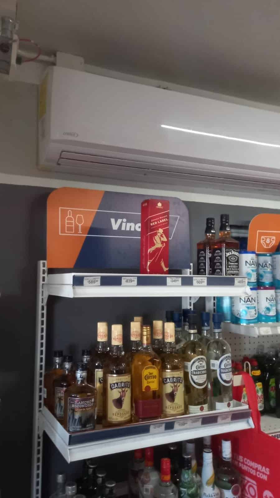 Asaltan tienda en Estancias