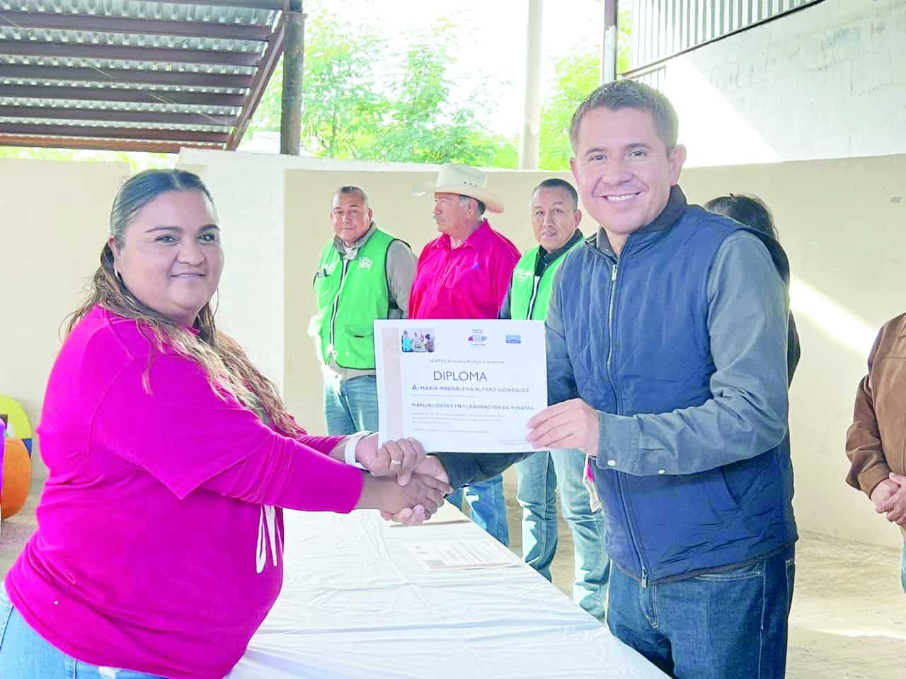 Clausura Hugo el Curso de piñatas