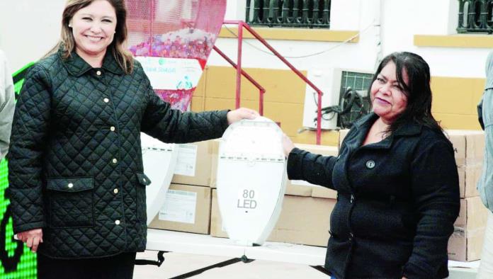 Invierte Sabinas en Alumbrado Público