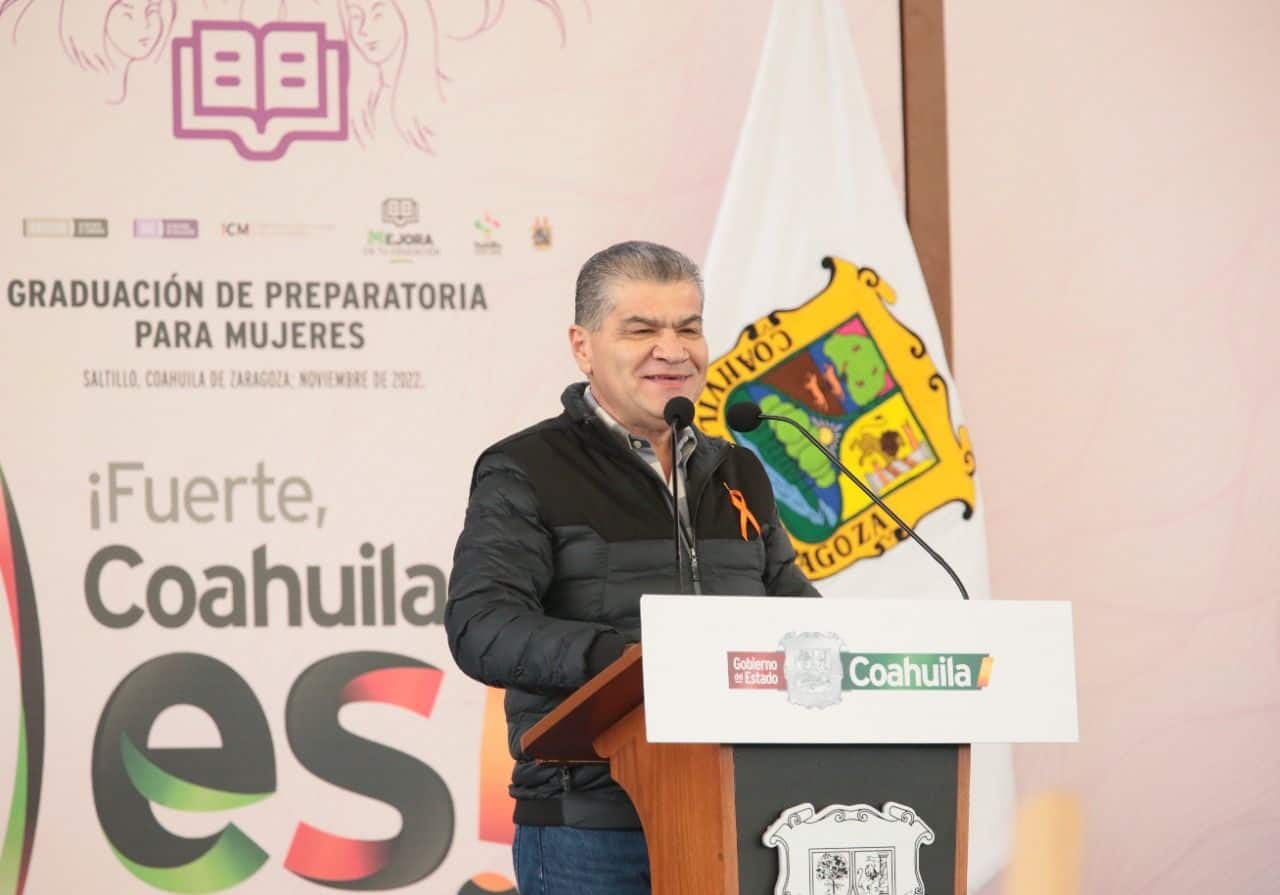 Apadrina MARS a 1,200 mujeres