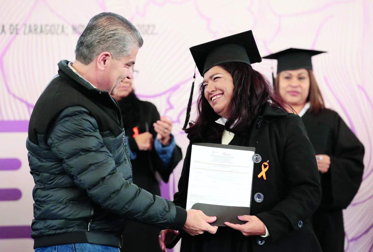 Apadrina MARS a 1,200 mujeres