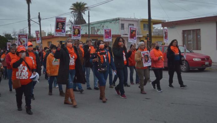 “No más violencia contra mujeres”