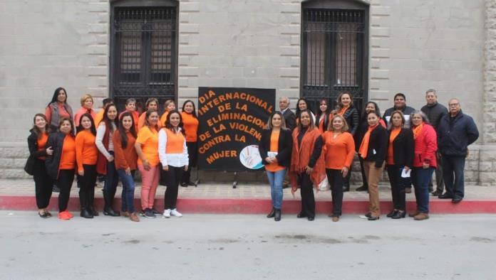 También San Buena respalda a mujeres