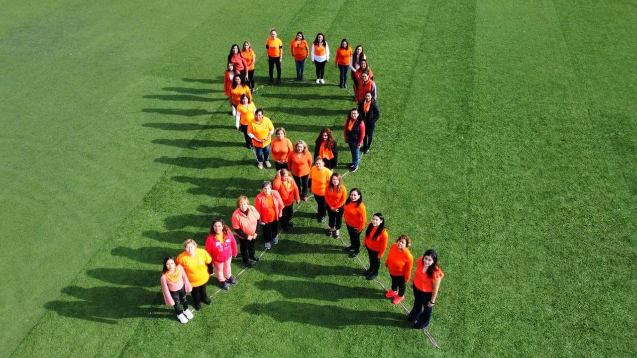 También San Buena respalda a mujeres