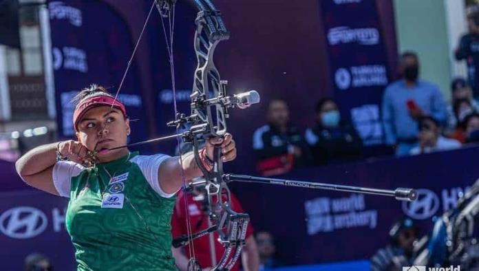 Dafne Quintero brilla en tiro con arco