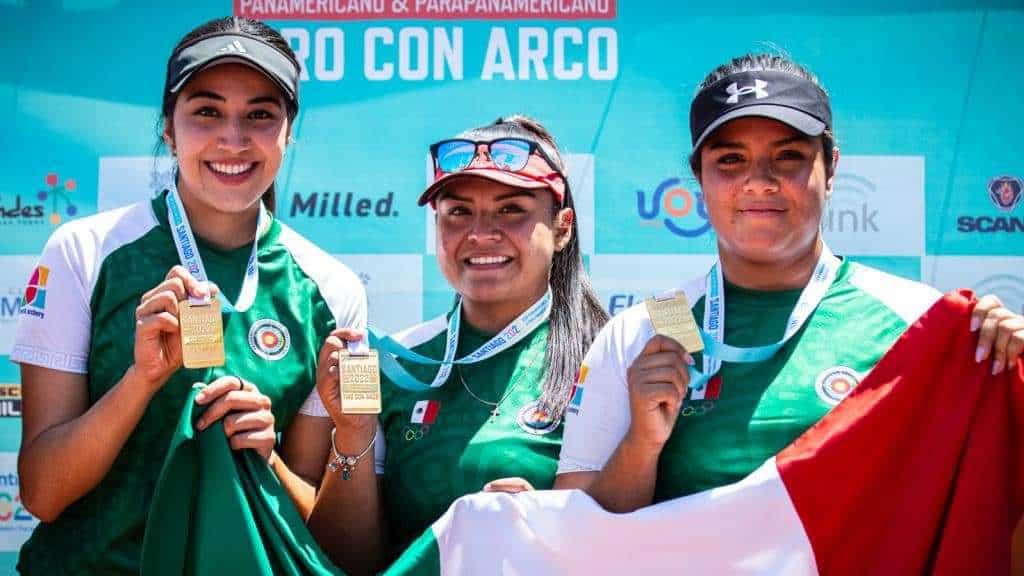 Dafne Quintero brilla en tiro con arco