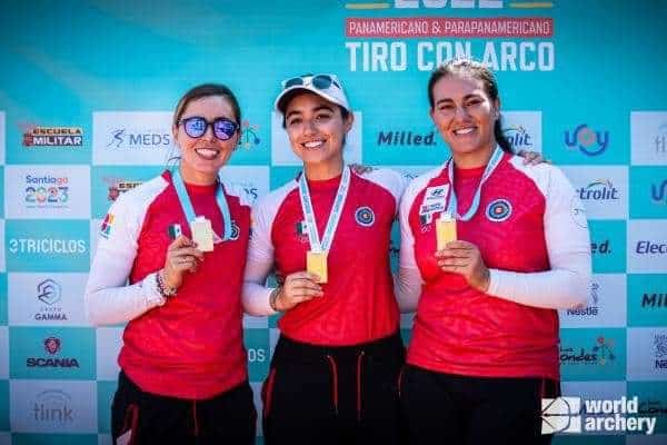 Dafne Quintero brilla en tiro con arco