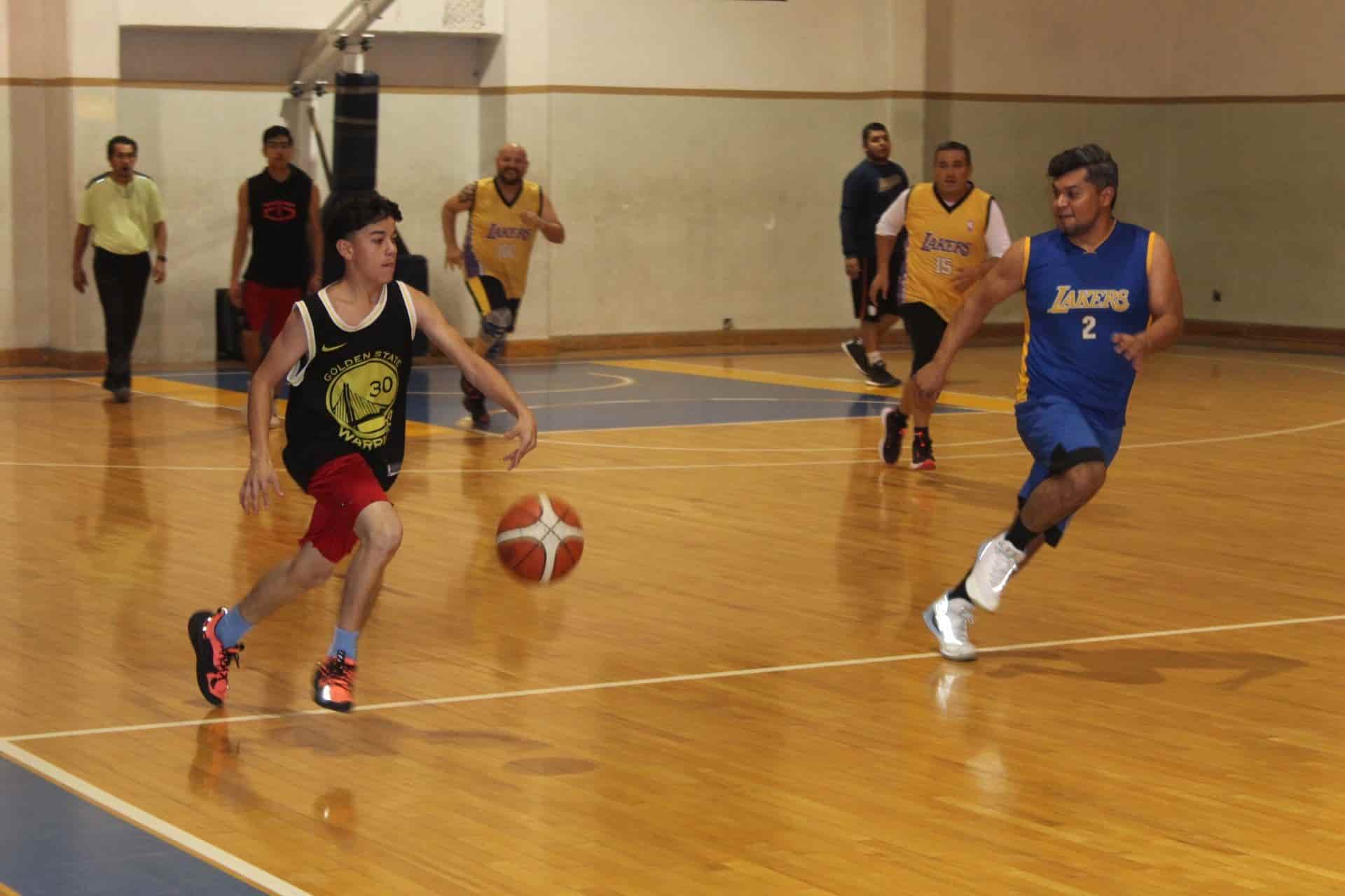 Lakers hunde el barco de los Vikingos