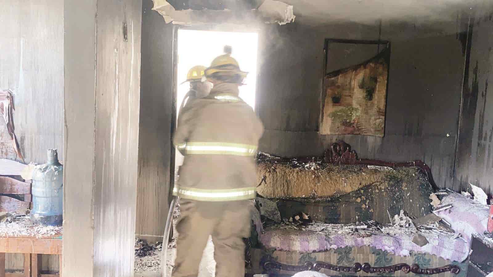 Le quema vivienda a su ex 