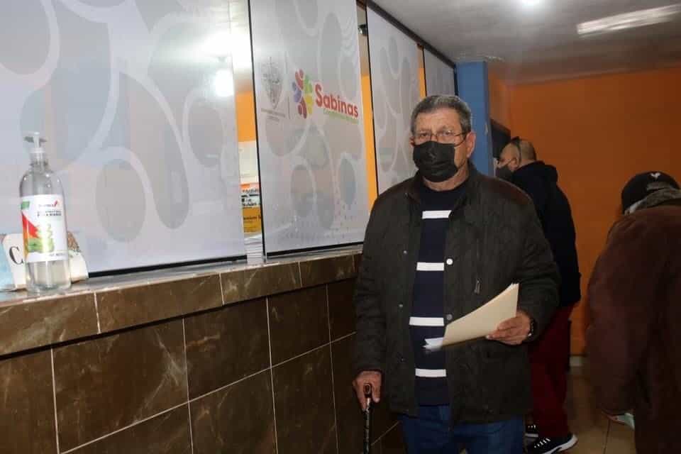 Descuenta Sabinas predial a ciudadanos