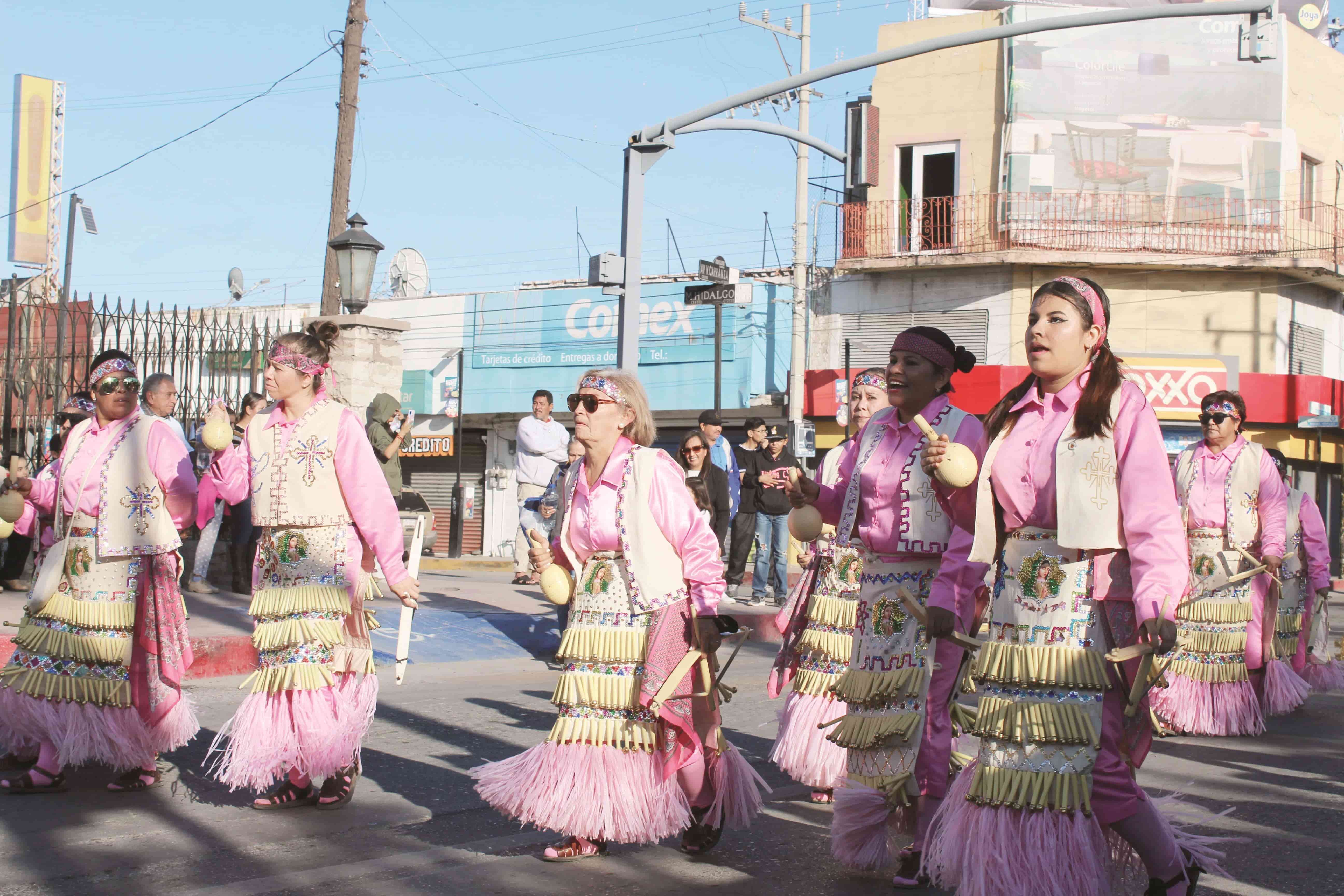 Acuden miles a peregrinación Guadalupana
