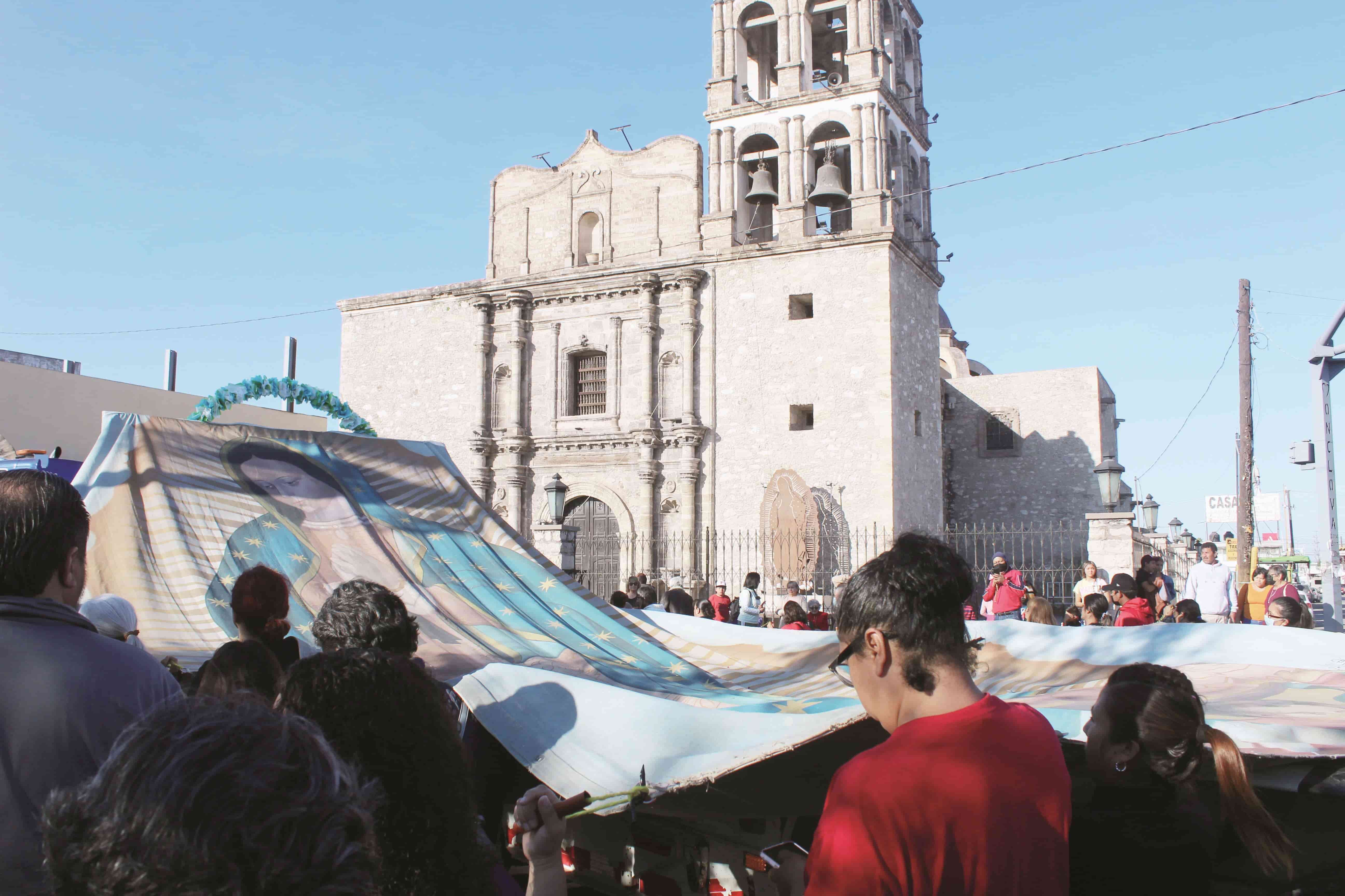 Acuden miles a peregrinación Guadalupana