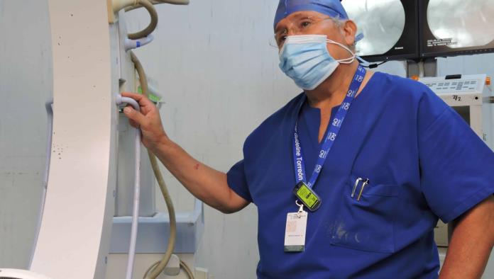 Realiza más de 20 mil cirugías
