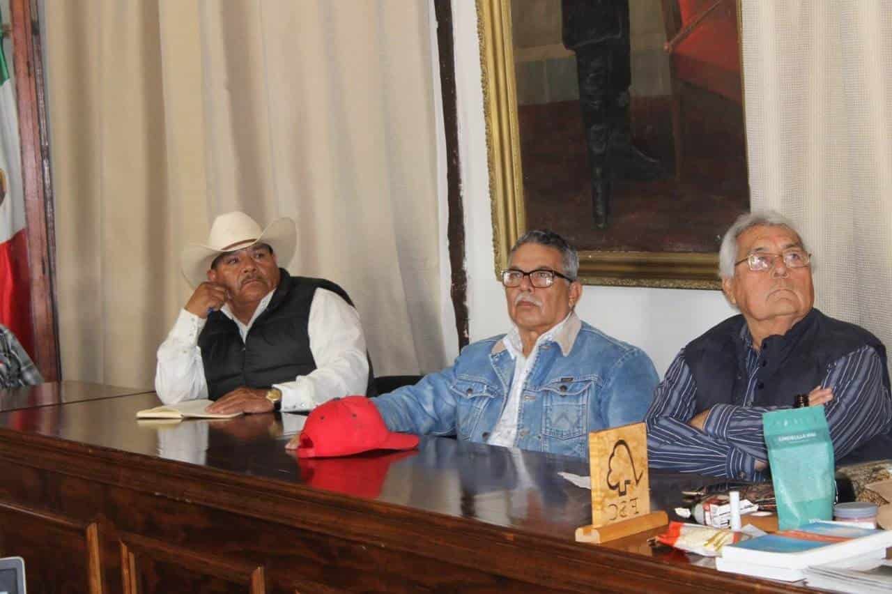 Expone proyectos empresa forestal