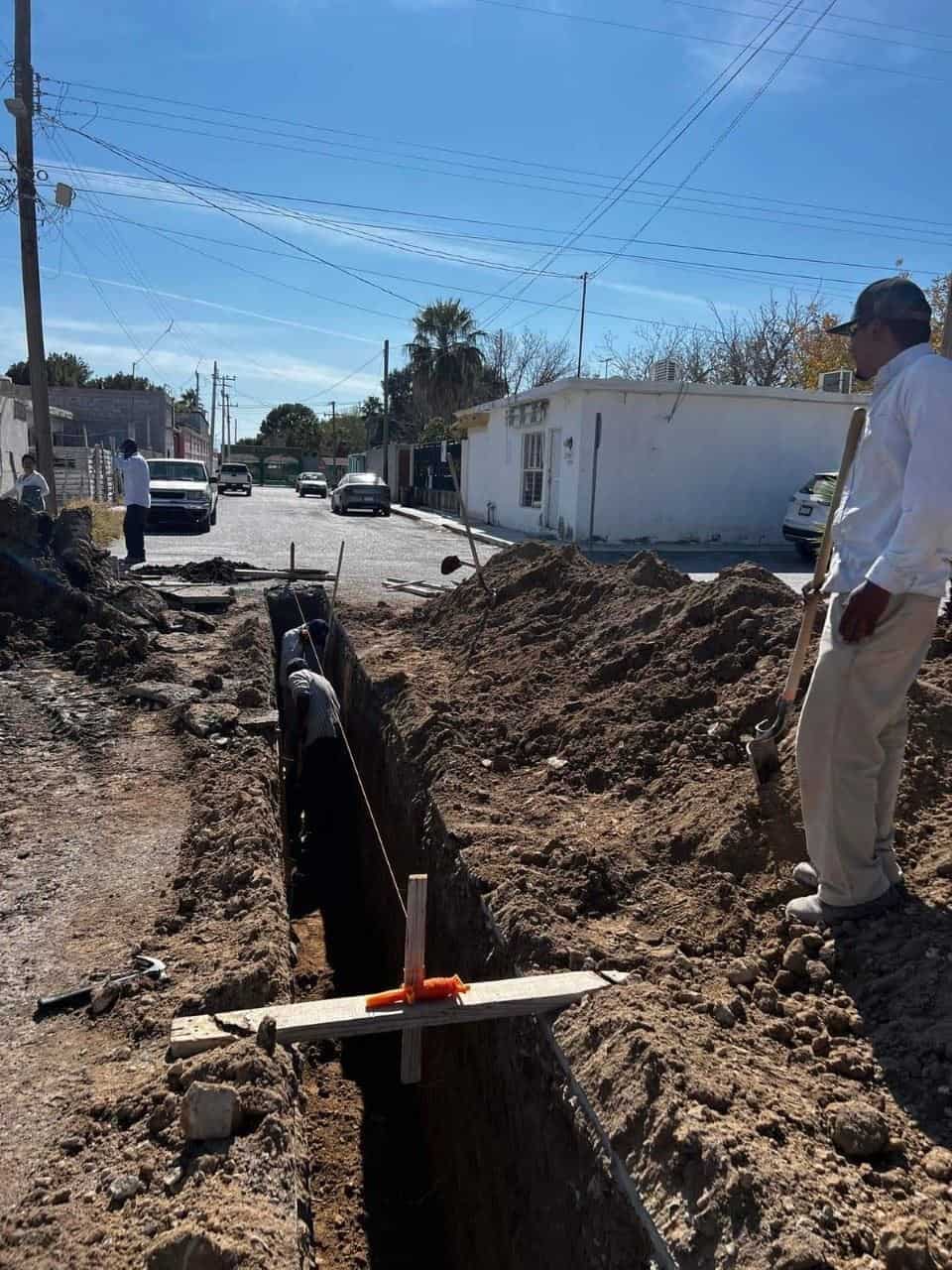 Trabaja SIMAS en reparaciones
