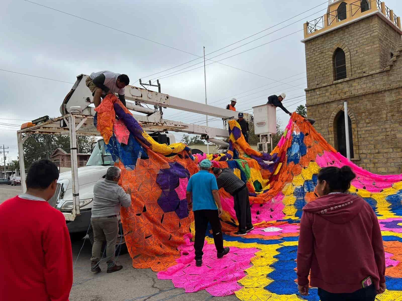 Instalan tejido Guadalupano