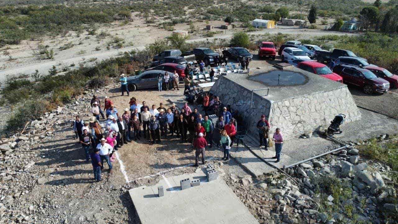 Colocan primera Piedra de Iglesia