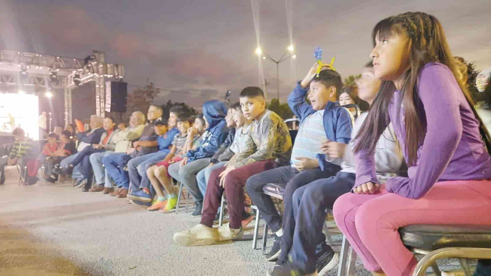 Caravana Mejora deleita sabinenses