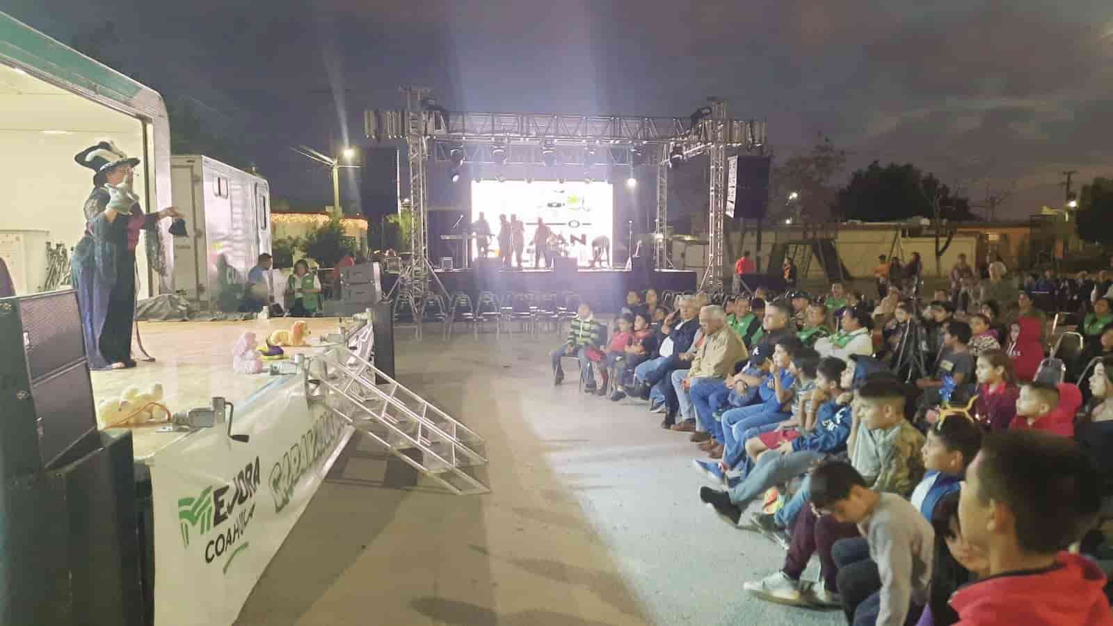 Caravana Mejora deleita sabinenses