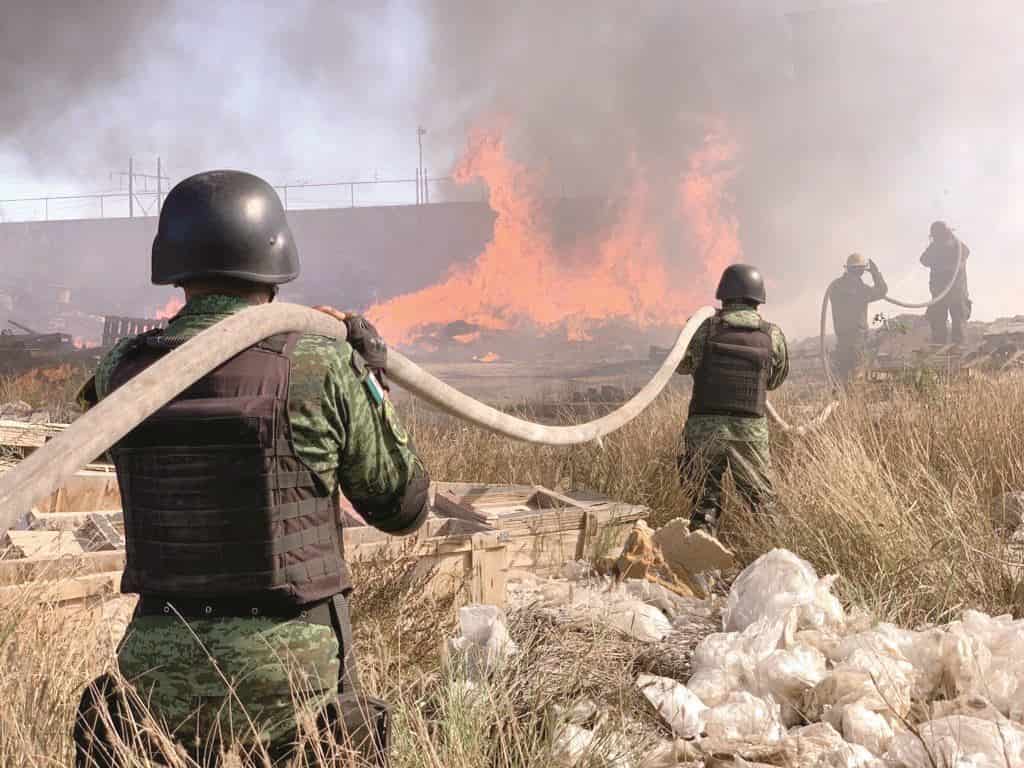 Arde vivienda con Residuos peligrosos