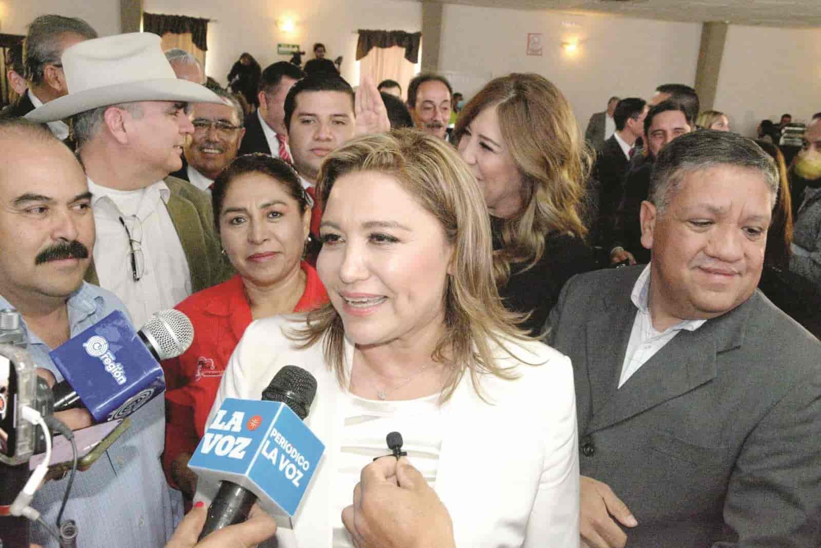 Presenta Diana Haro,Informe de Soluciones