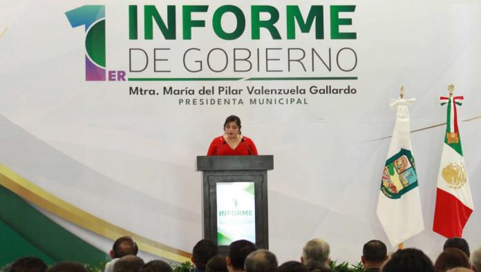 Rinde Pily Valenzuela Gallardo su primer informe de gobierno 