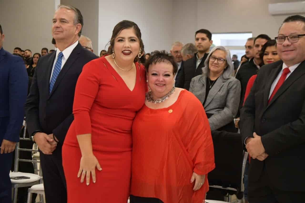 Rinde Pily Valenzuela Gallardo su primer informe de gobierno 