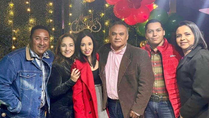 Celebra San Buena Posada Navideña