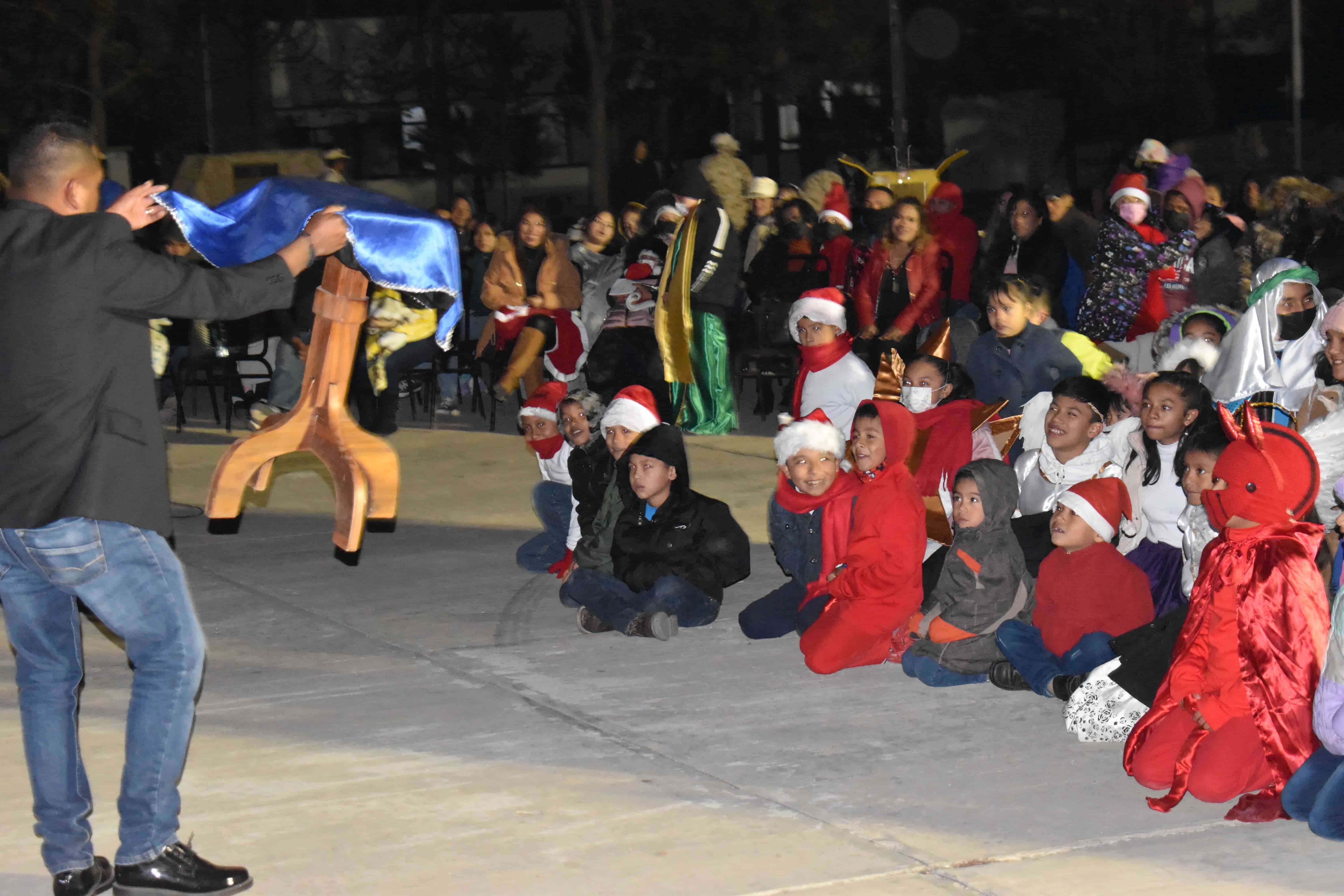 Disfrutan militares y familiares de Posada 
