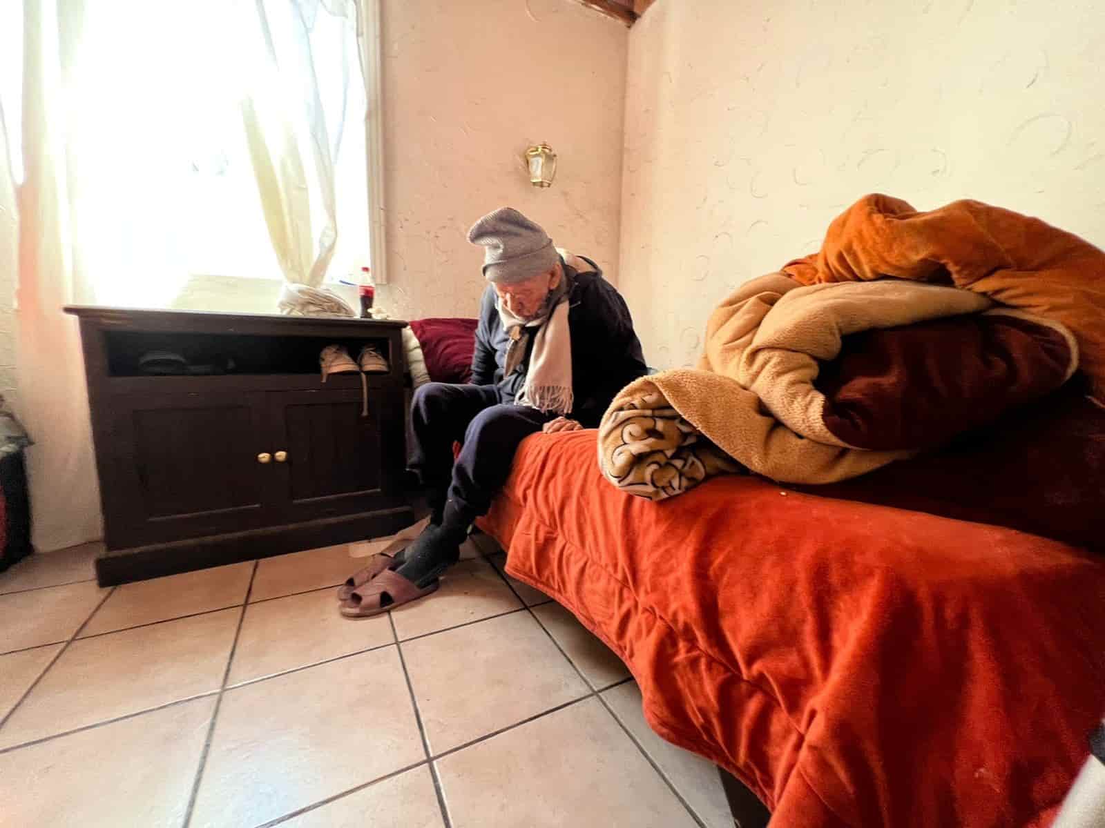 Cálida Navidad Viven abuelitos 