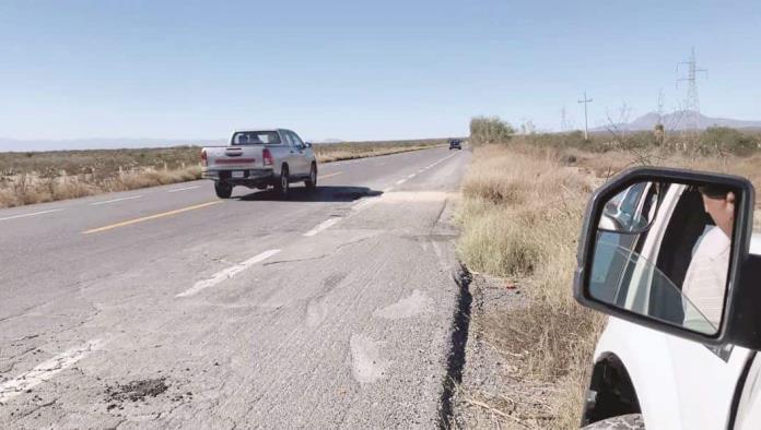 Bache en carretera Monterrey-Monclova mata a 4 