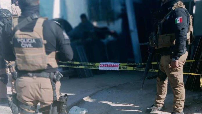 Quita sellos de clausura  y continuó trabajando