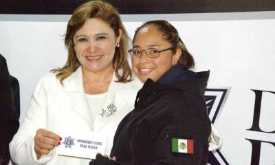 Reconoce Sabinas a policías en su día 
