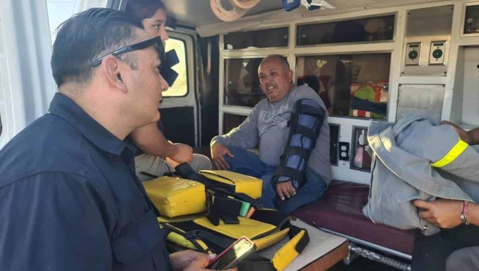 Embiste taxista a motociclista