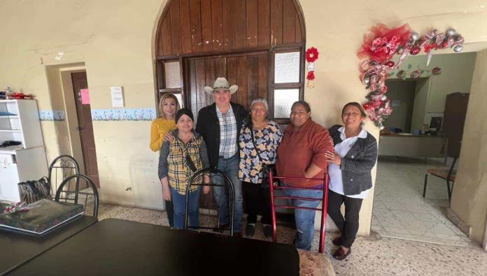 Reactivan comedores para adultos mayores