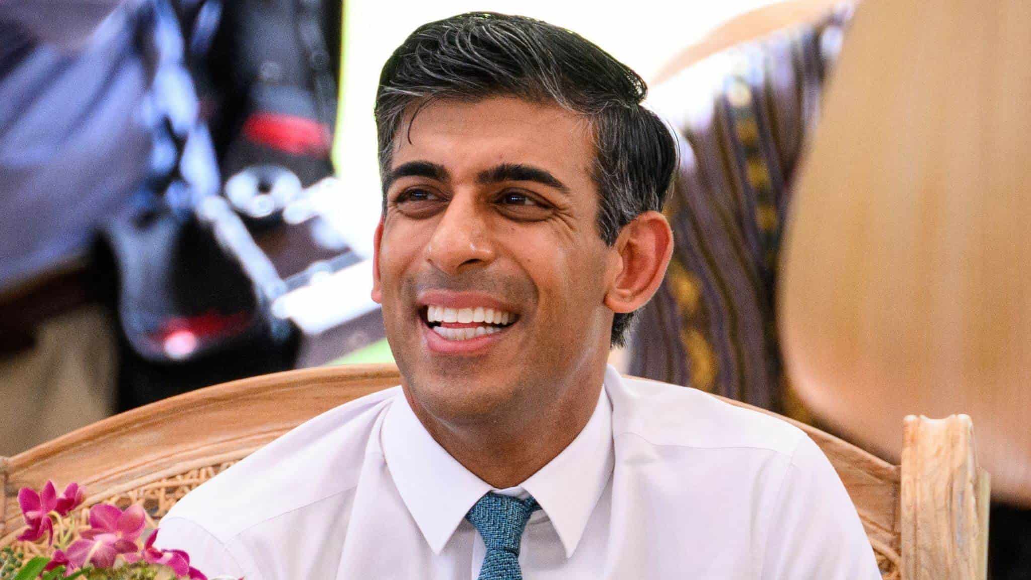 Ofrecen donar un millón de libras al Primer Ministro del Reino Unido si se hace vegano