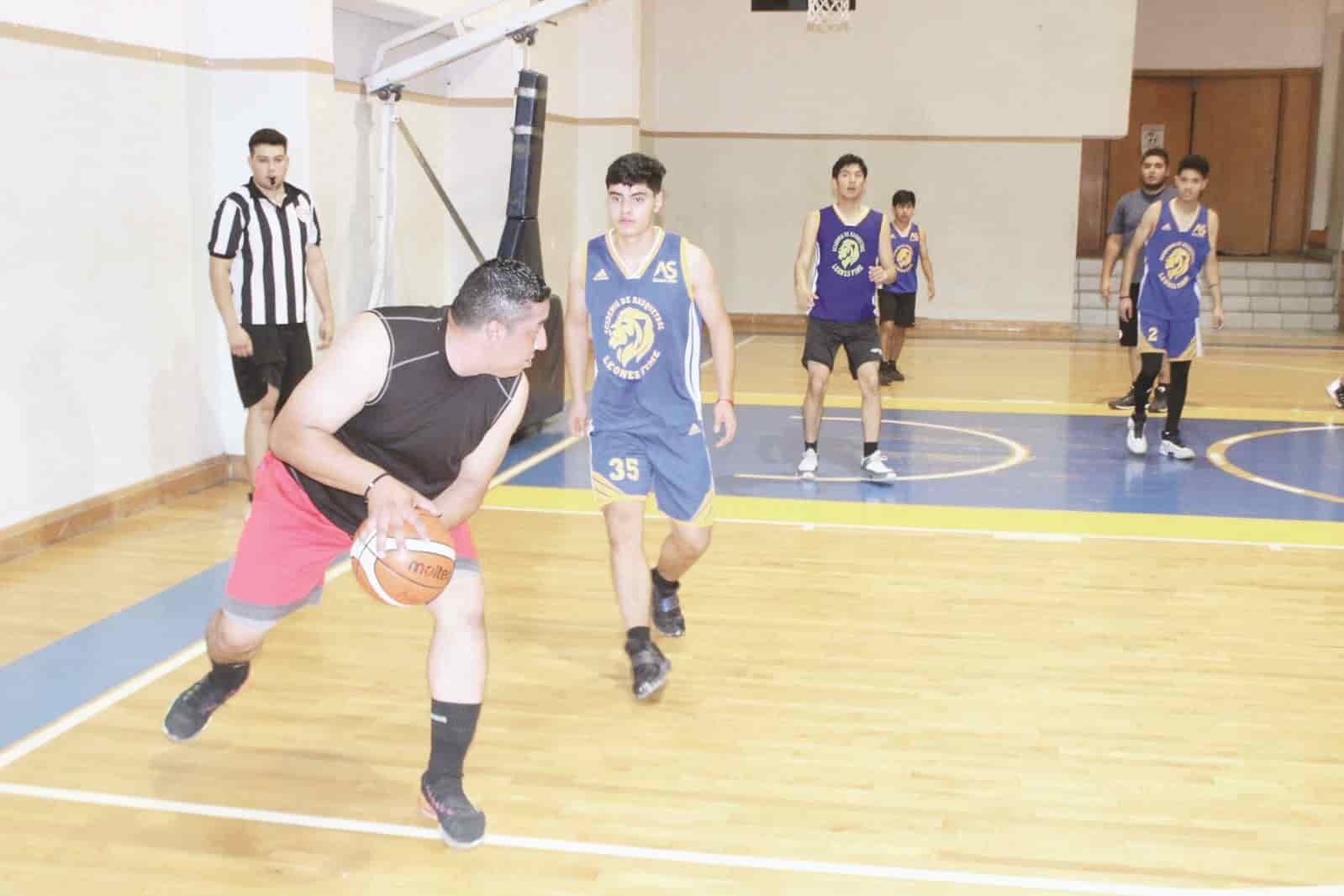 Descalabraron a sus similares 2004