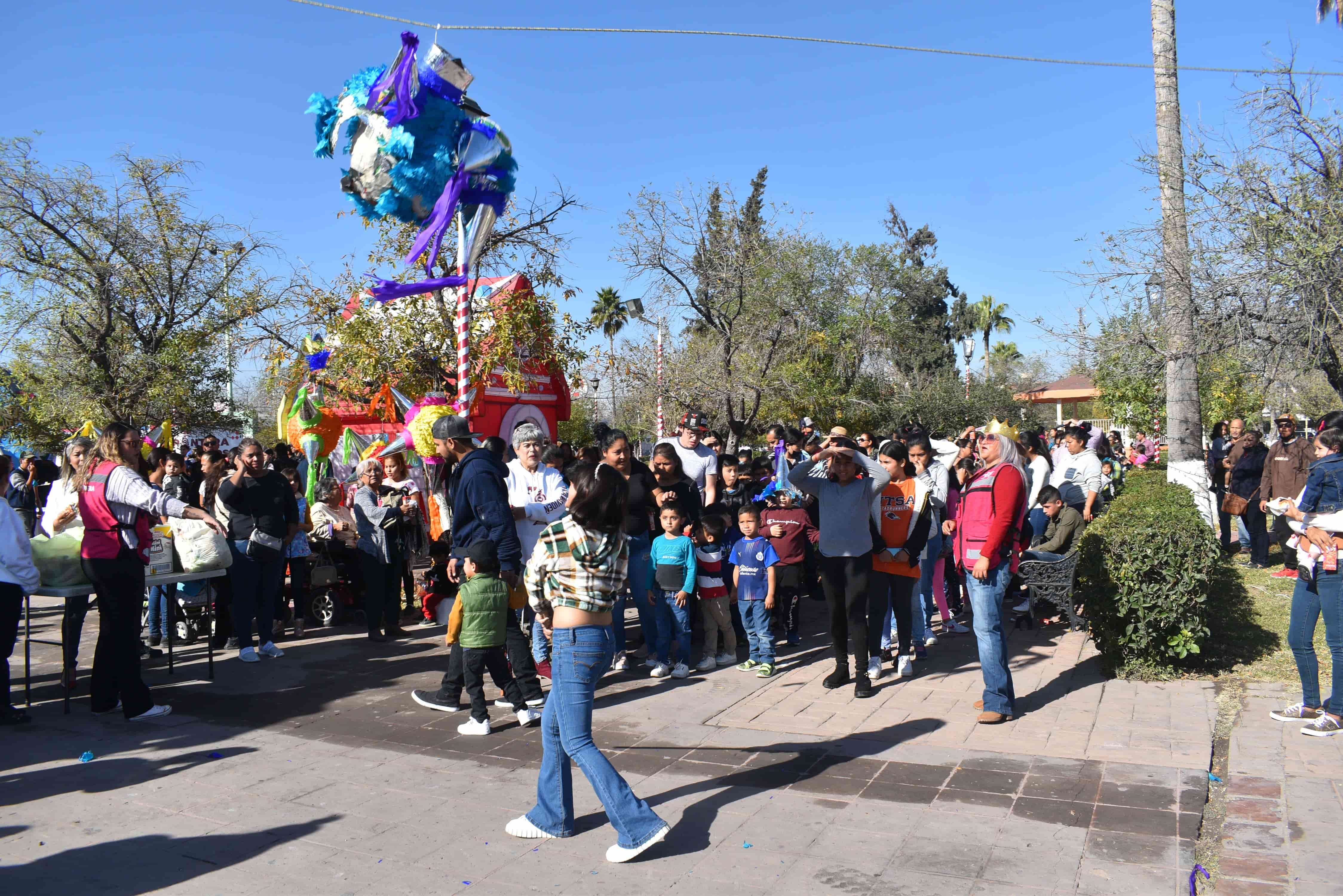 Celebra Frontera los Santos Reyes