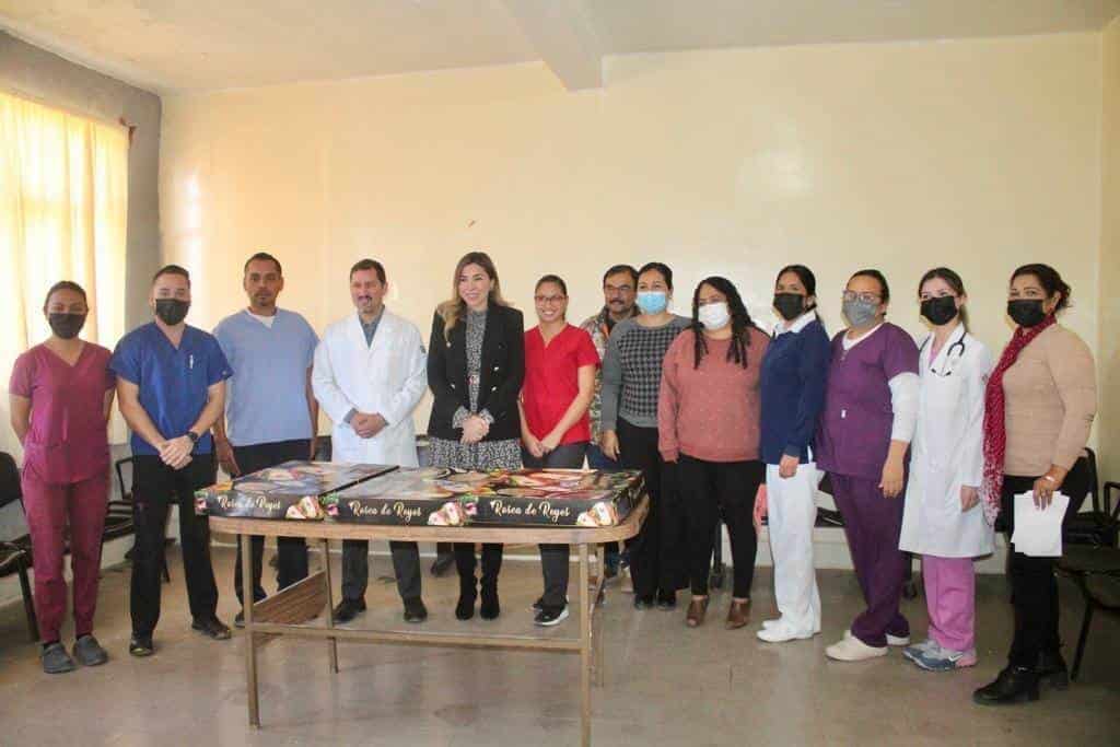Recorre Tania Los hospitales