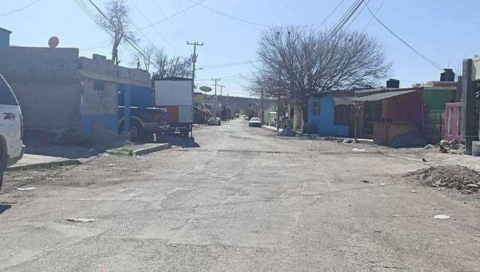 Piden pavimento en el Campanario
