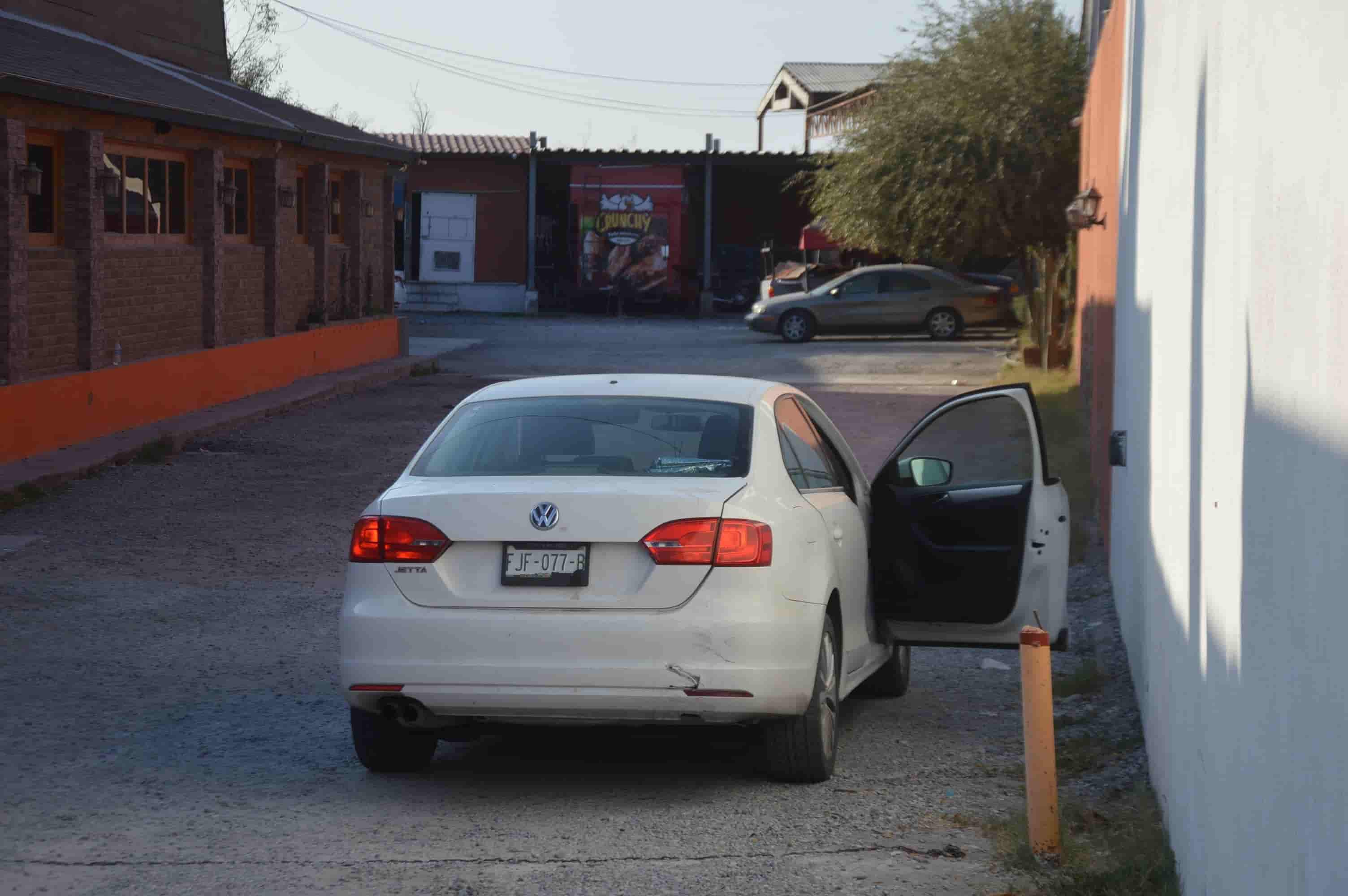 Se frena y le pegan atrás 