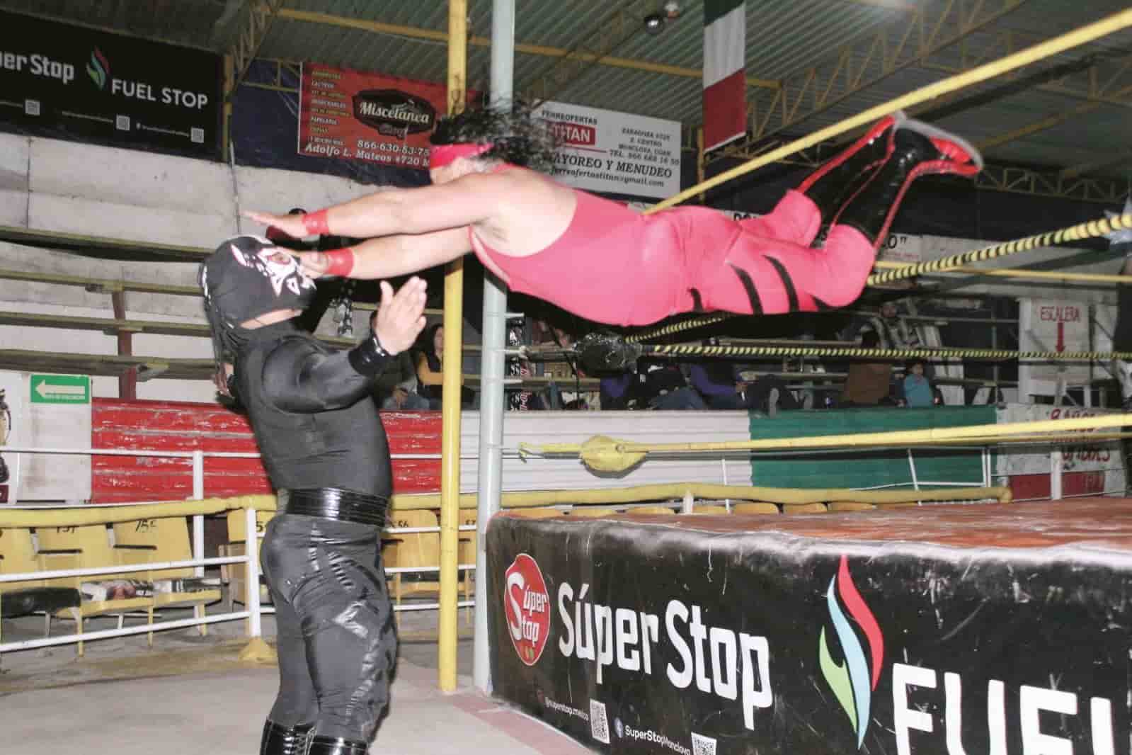 La catedral de lucha libre anunció su cartelazo