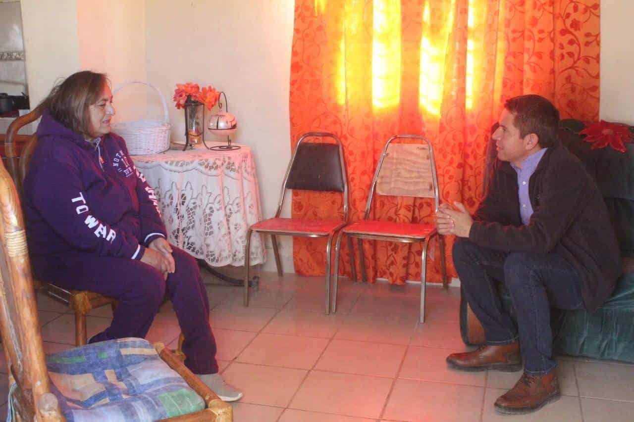 Visita Hugo a familias