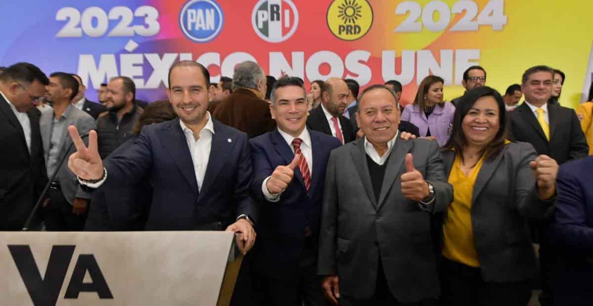 Los dirigentes nacionales y estatales del PAN, PRI y PRD confirmaron la coalición Va por México para el proceso electoral 2023 de Coahuila.